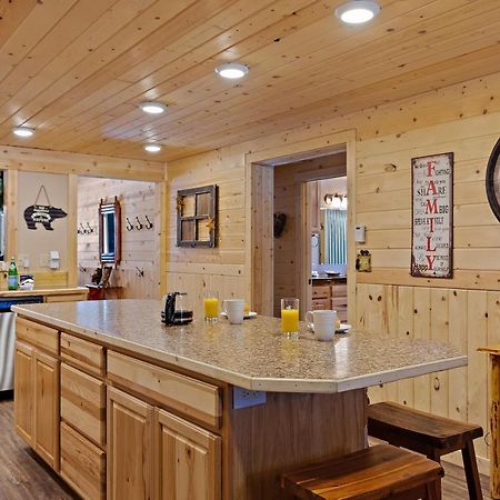 Huckleberry Hollow by KABINO Island Park Exterior foto
