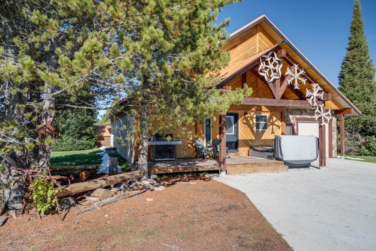 Huckleberry Hollow by KABINO Island Park Exterior foto